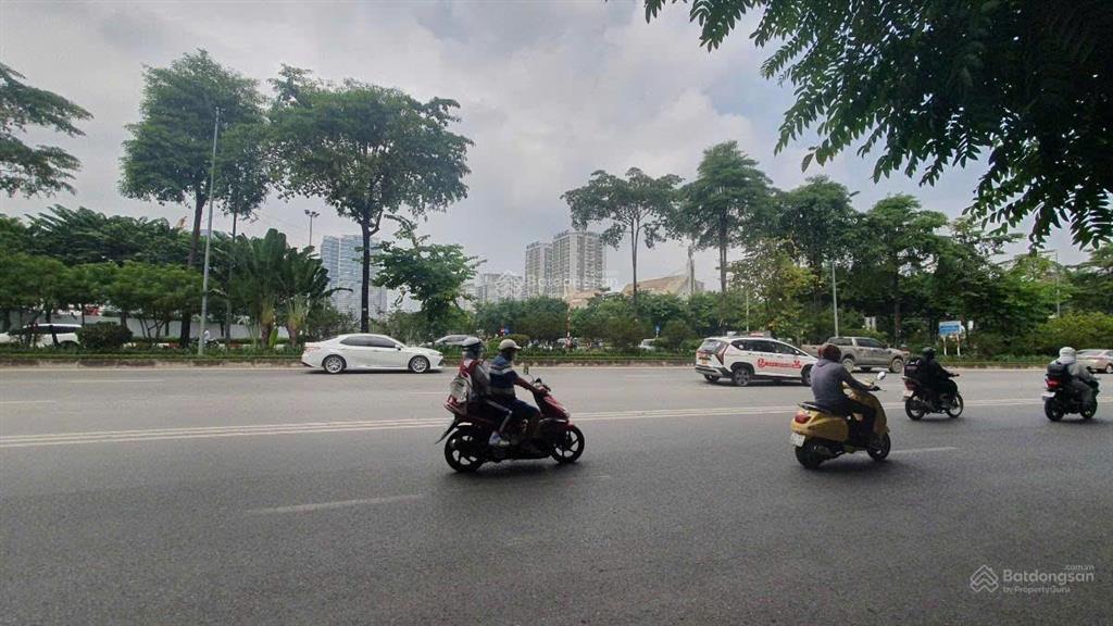 Bán nhà mặt phố võ chí công 172m2 5 tầng mt 14m 120 tỷ lô góc không quy hoạch