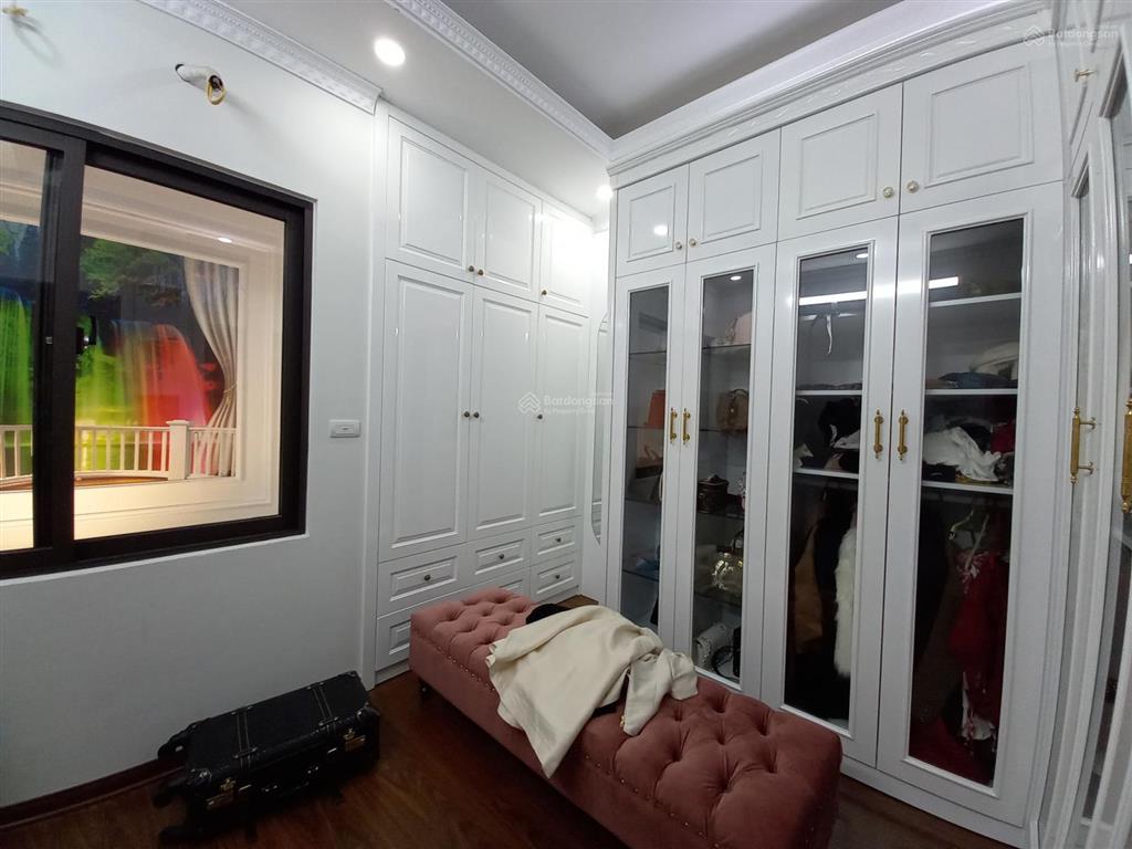 Bán nhà phố hồ tùng mậu, 46m2, 5 tầng mặt tiền 4,6m, chỉ 7 tỷ  cực hiếm  chủ cần tiền