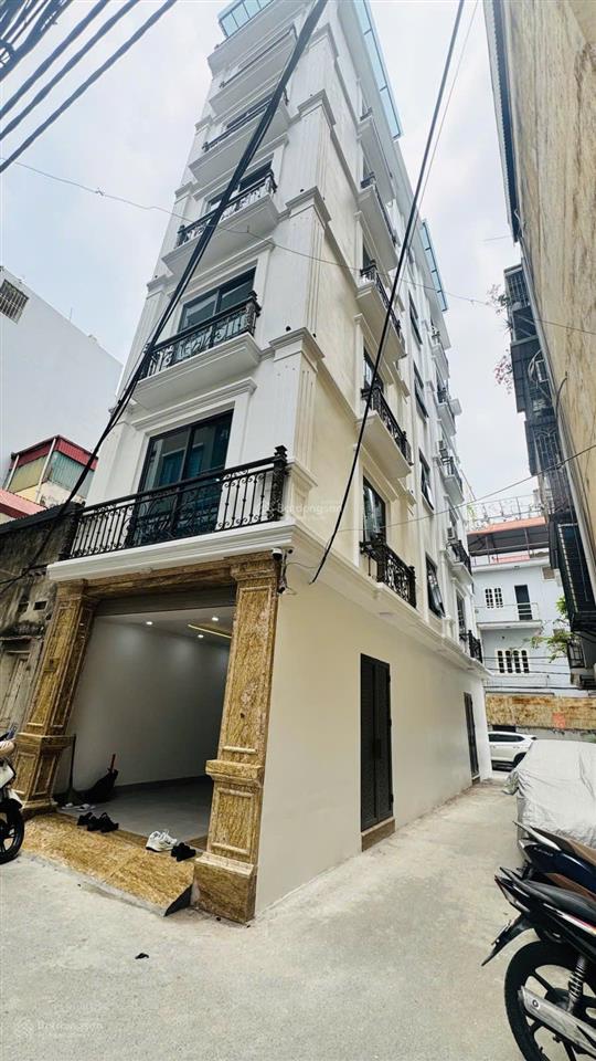 Bán nhà phân lô phố hoàng quốc việt, 61m2,7 tầng thang máy ,lô góc3 thoáng ,nhỉnh 32 tỷ, ô tô tránh