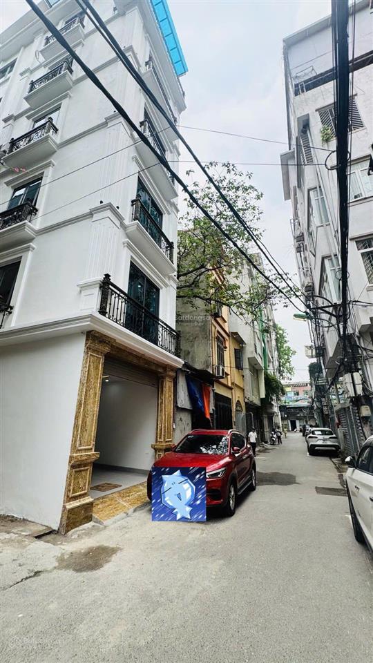 Bán nhà phân lô phố hoàng quốc việt, 61m2,7 tầng thang máy ,lô góc3 thoáng ,nhỉnh 32 tỷ, ô tô tránh