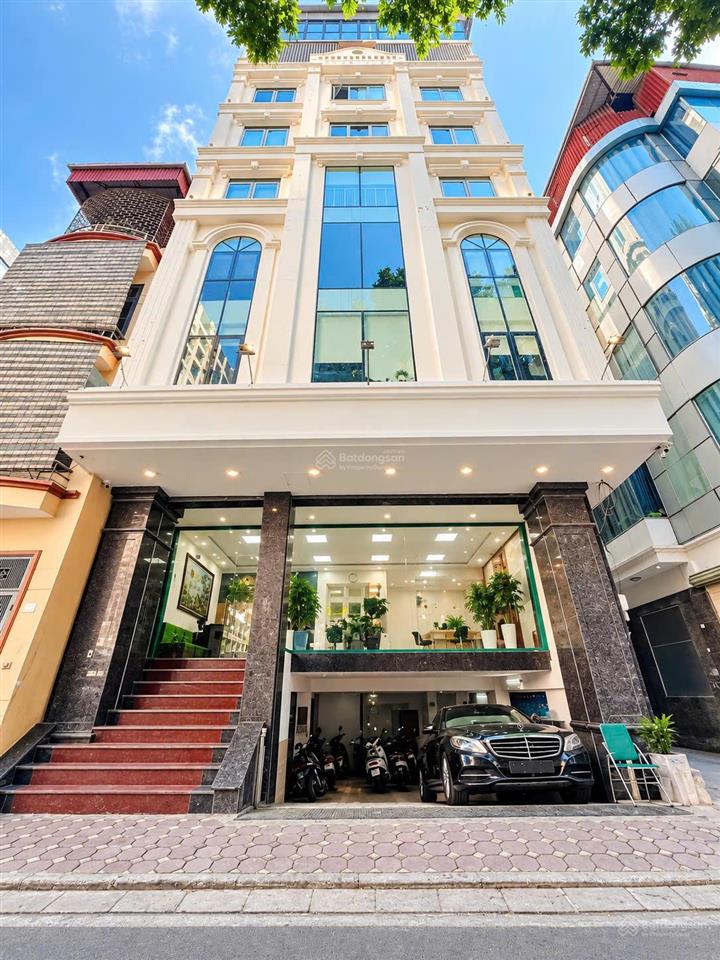 Bán nhà mặt phố hoàng sâm 105m 9 tầng mt 9,6m 56,9 tỷ siêu hiếm, lô góc 2 thoáng