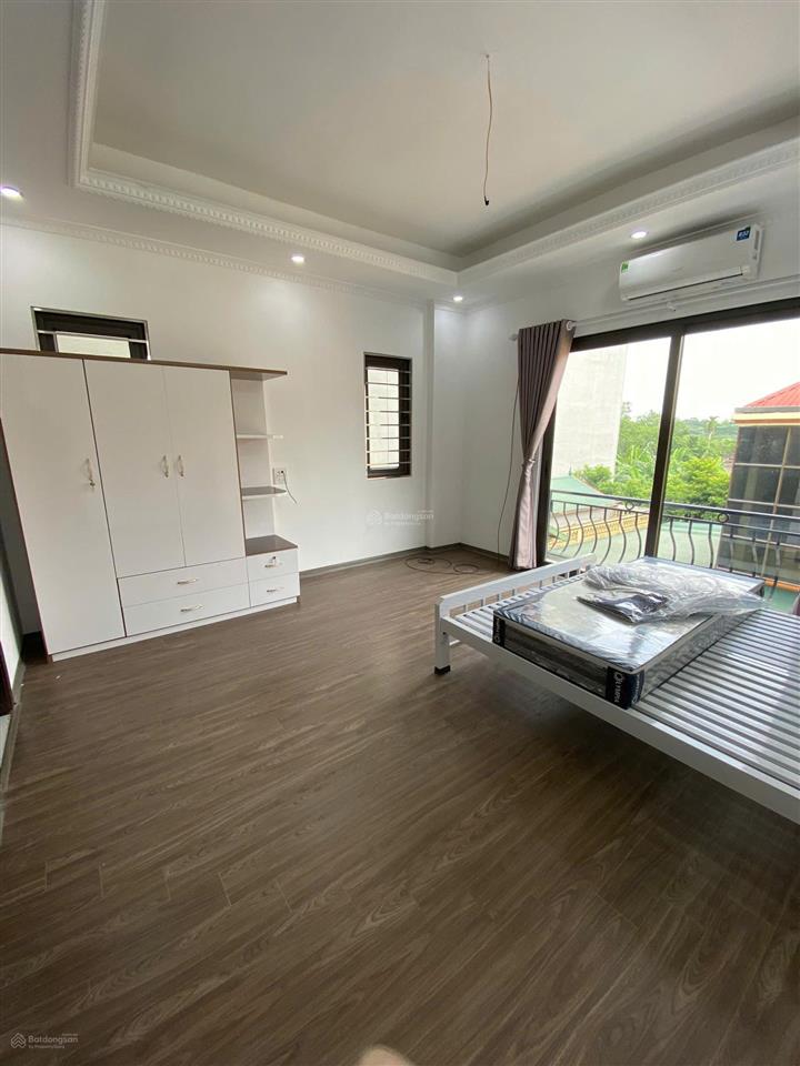 Chính chủ cho thuê nhà mới phú diễn ,35m2, 4 ngủ khép kín ,full nội thất , 12,5 triệu, lô góc