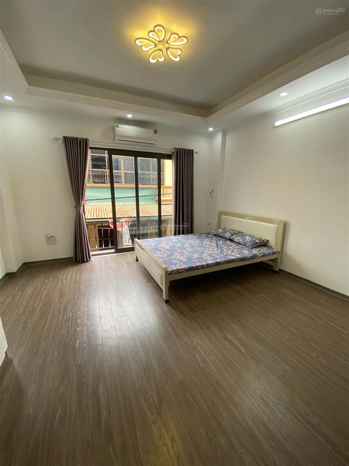 Chính chủ cho thuê nhà mới phú diễn ,35m2, 4 ngủ khép kín ,full nội thất , 12,5 triệu, lô góc