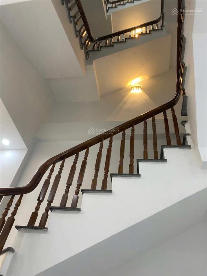 Siêu hiếm ! xuân phương 30m2*5t*mt 4.5m nhà mới full nội thất cơ bản ngõ oto giá chỉ khoảng 6