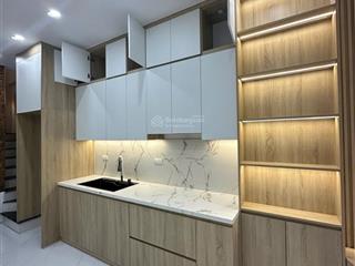 Hiếm ! view hồ đường trước nhà oto tải tránh nhau ngõ kinh doanh 35m2
