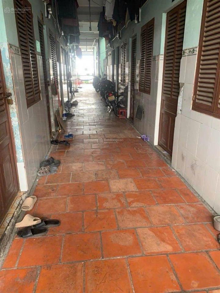 Bán gấp cặp nhà trọ 2 tầng 300m2 vị trí sầm uất thu nhập 50tr/ tháng