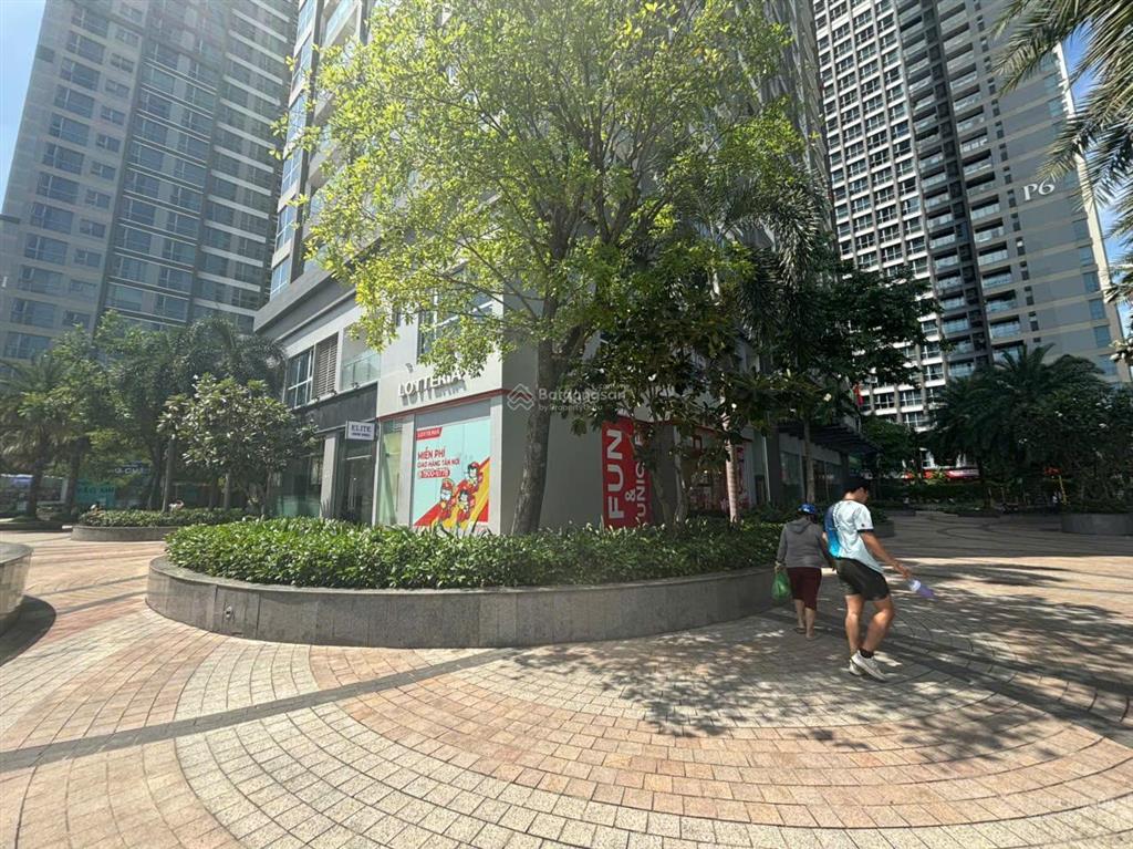 Cho thuê shophouse siêu vị trí, đối diện công viên  vinhomes central park