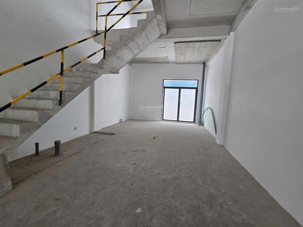 15,9 tỷ (bao gồm toàn bộ thuế phí) | chính chủ liền kề | the classia | 5x18m