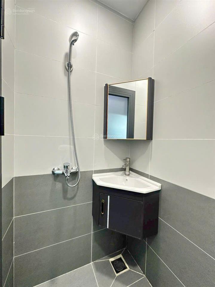 6 chdv thu nhập 36tr/tháng đã có pccc dt 4,5x13m công nhận 57,8m2 giá 9.6 tỷ