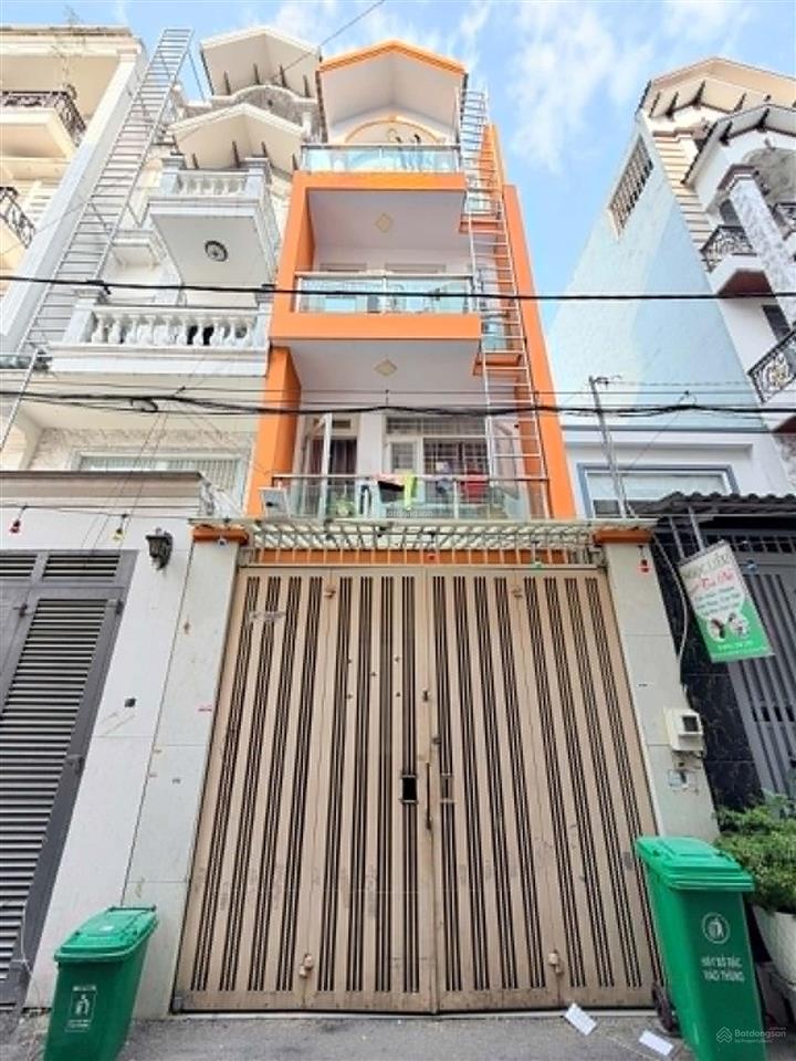 7 chdv doanh thu 25tr/tháng dt 4x16m cn 62,5m2, 4 tầng chung cư dream home chỉ 7,95 tỷ