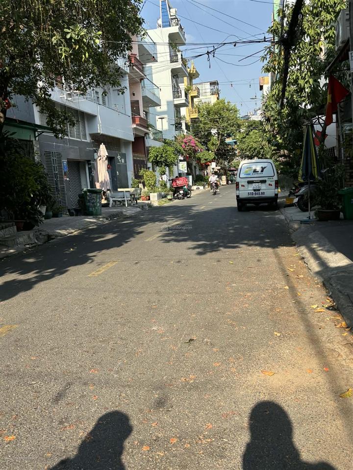 Mt hẻm 8m trệt 3 lầu dt 5,1x18m đang có thu nhập 30tr/tháng khu trung tâm p17 chỉ 15 tỷ