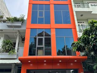 Mt hẻm 8m trệt 3 lầu dt 5,1x18m đang có thu nhập 30tr/tháng khu trung tâm p17 chỉ 15 tỷ