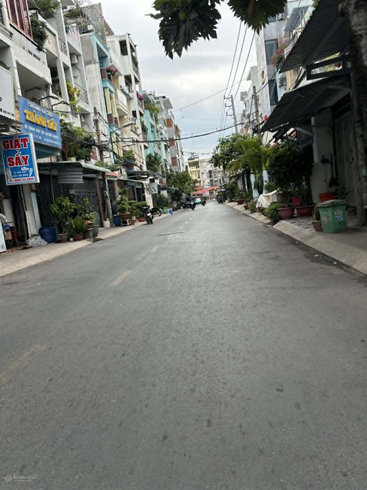 Mt kd sát chợ hạnh thông tây đường rộng 8m vừa ở vừa cho thuê gồm trệt 3 lầu dt4x16 chỉ 9,8 tỷ