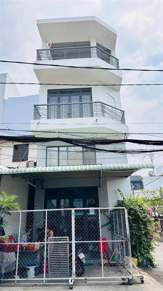 Nhà góc 3 mặt tiền trệt lửng 2 lầu 1/ hxh gần chợ thạch đà dt 4,5m x 17m chỉ 9,3 tỷ