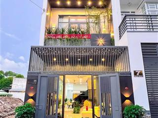 Ba em cần bán nhà lầu đầy tâm huyết mới xây ngay trảng dài