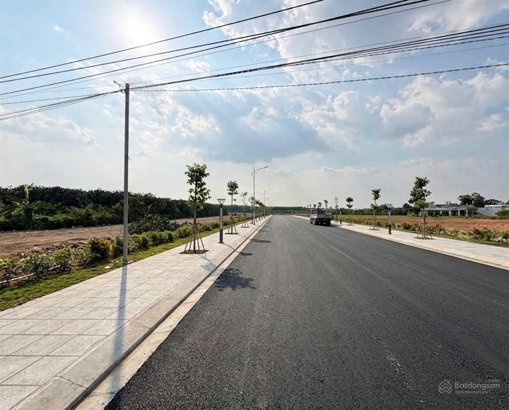 Hơn 30 nền đất đầu tư vừa ra sổ ngay bình dương  cầu bạch đằng 2
