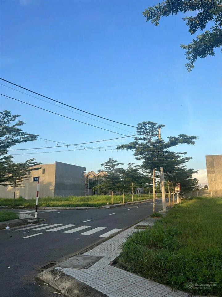 Chị ruột em cần bán sỉ chục lô đất khu dân cư mới phường tân triều