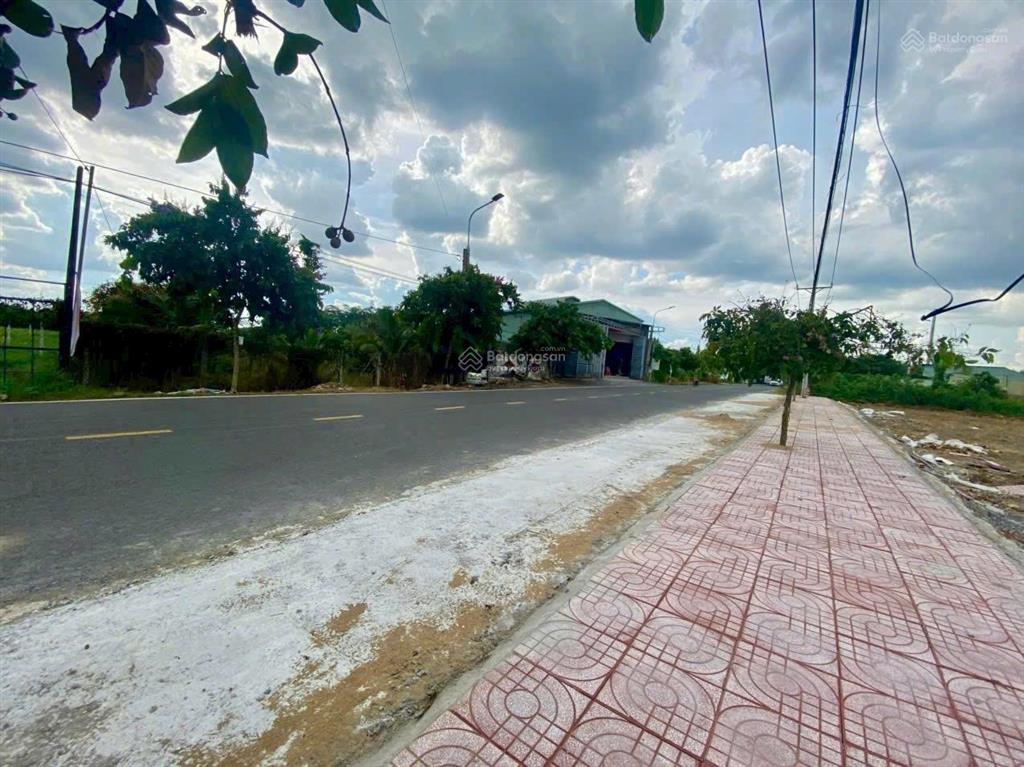 Hot! lô đất mặt tiền kinh doanh đường hương lộ 7 p. tân triều