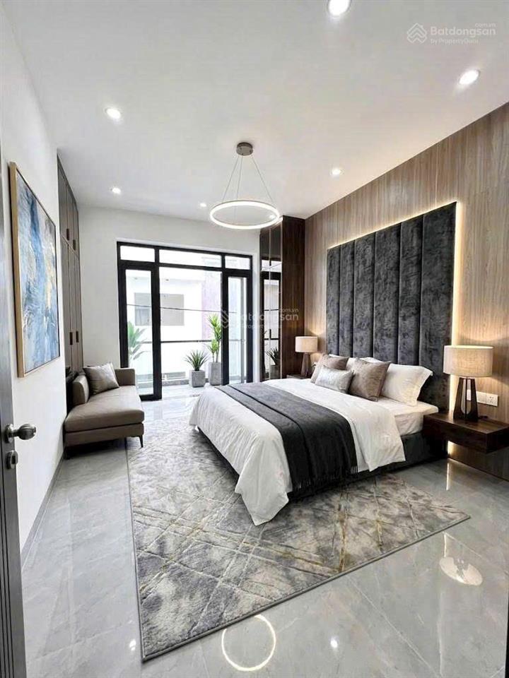 Hot chủ nhà cần bán nhanh nhà mặt tiền kinh doanh ngay khu tái định cư đường thông bàn cờ