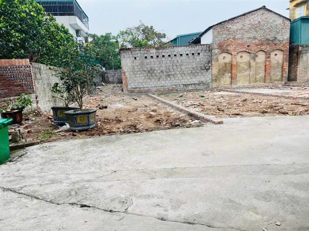 Chính chủ bán đất tại xã lạc đạo, hưng yên