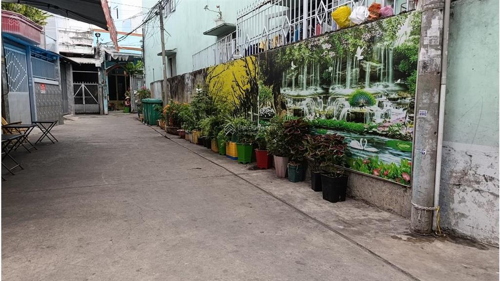 Bán 7 tỷ  nhà ngay chợ bà hom tân tạo 85m2 5x17m 3 tầng 243m2 sàn  sổ chuẩn  đường 6m ô tô thông