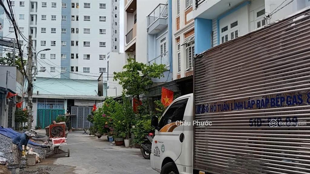 Bán giá 8 tỷ  nhà 3 tầng kinh dương vương ở an lạc 76m2 (4x19m) đường 8m có lề, kdc nam hùng vương