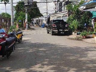 Ngay chợ bà điểm, trệt lững mt đường 6m, đường thông tải, dt 4.4x20 chỉnh nhỉnh 3 tỷ