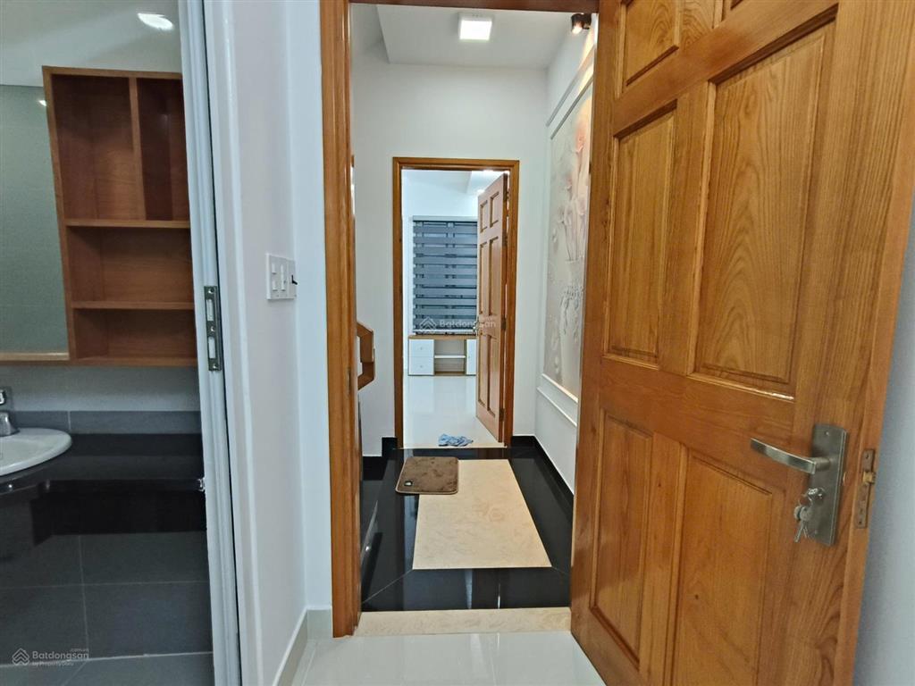 Nhà mới 4 tầng, đ.bùi quang là, hẽm oto thông, cách mặt tiền 1 căn, đối diên emart giá 7.9 tỷ