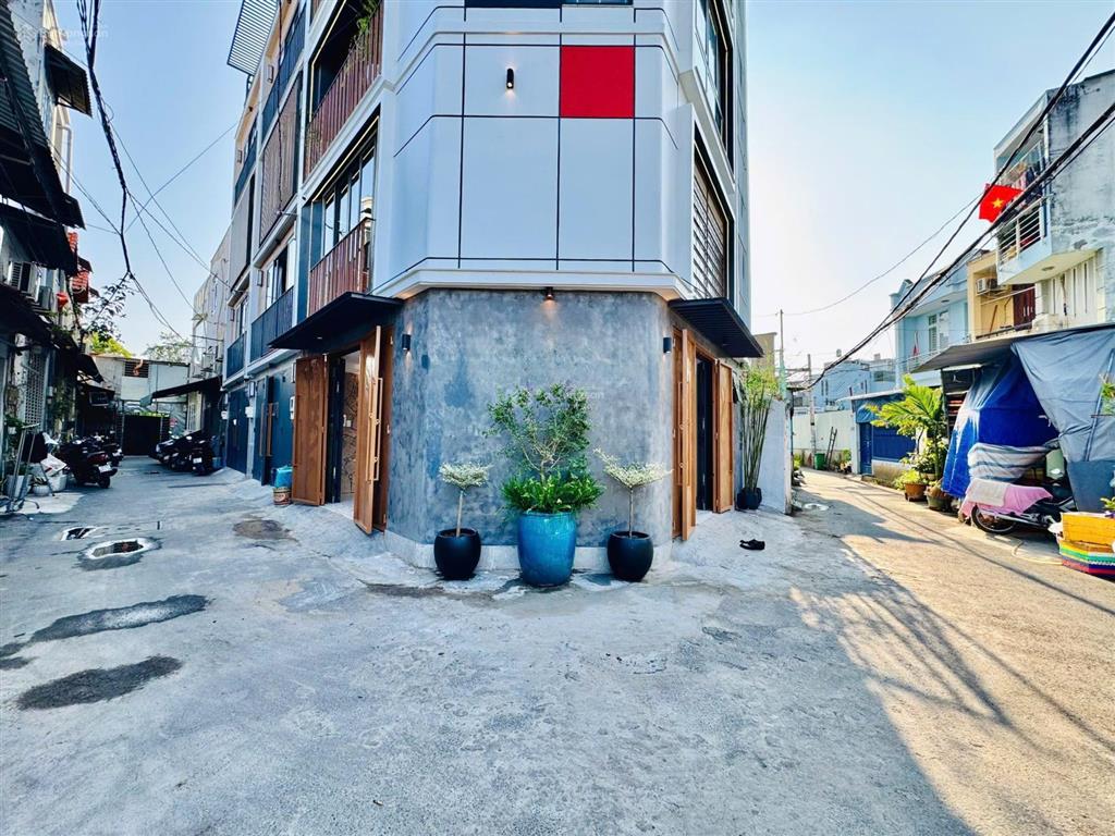 Nhà 2 mặt tiền, chợ an nhơn, giáp nguyễn oanh, 4 tầng, full nội thất, chỉ 9.99 tỷ