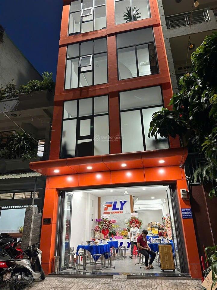 Bán nhà 5 tầng đường lê thị hồng, chợ căn cứ, đường oto tránh dòng tiền sẵn 30tr dt 5.2x18m 15 tỷ