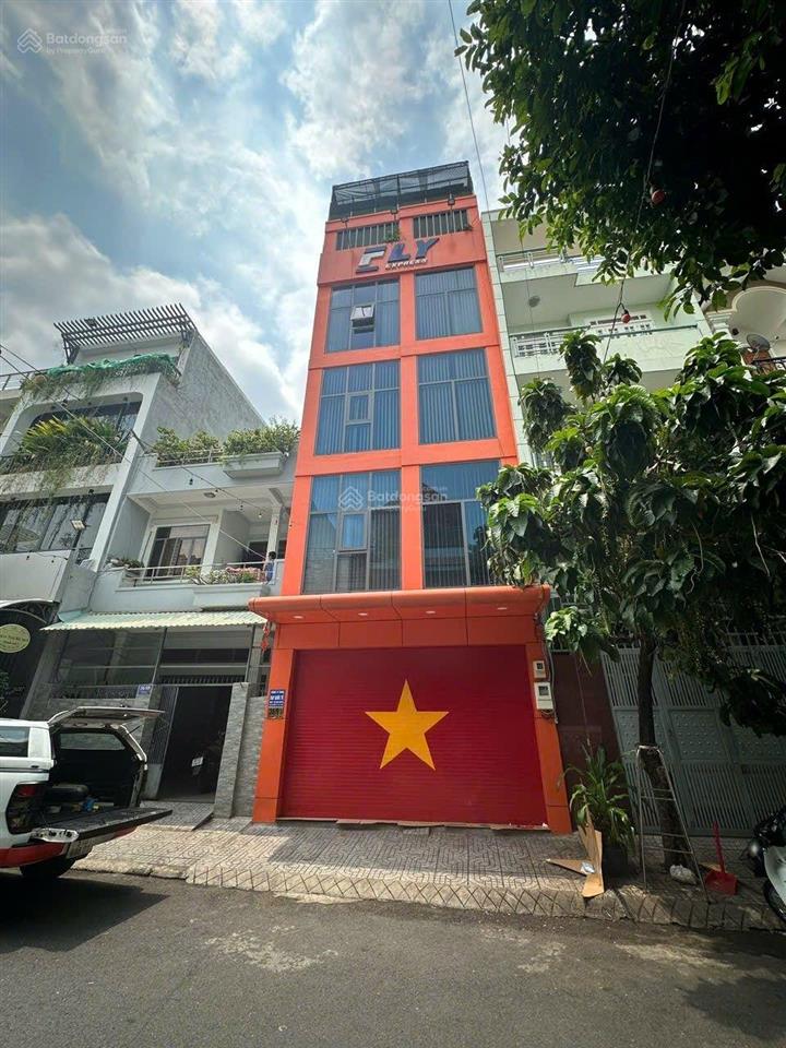 Bán nhà 5 tầng đường lê thị hồng, chợ căn cứ, đường oto tránh dòng tiền sẵn 30tr dt 5.2x18m 15 tỷ