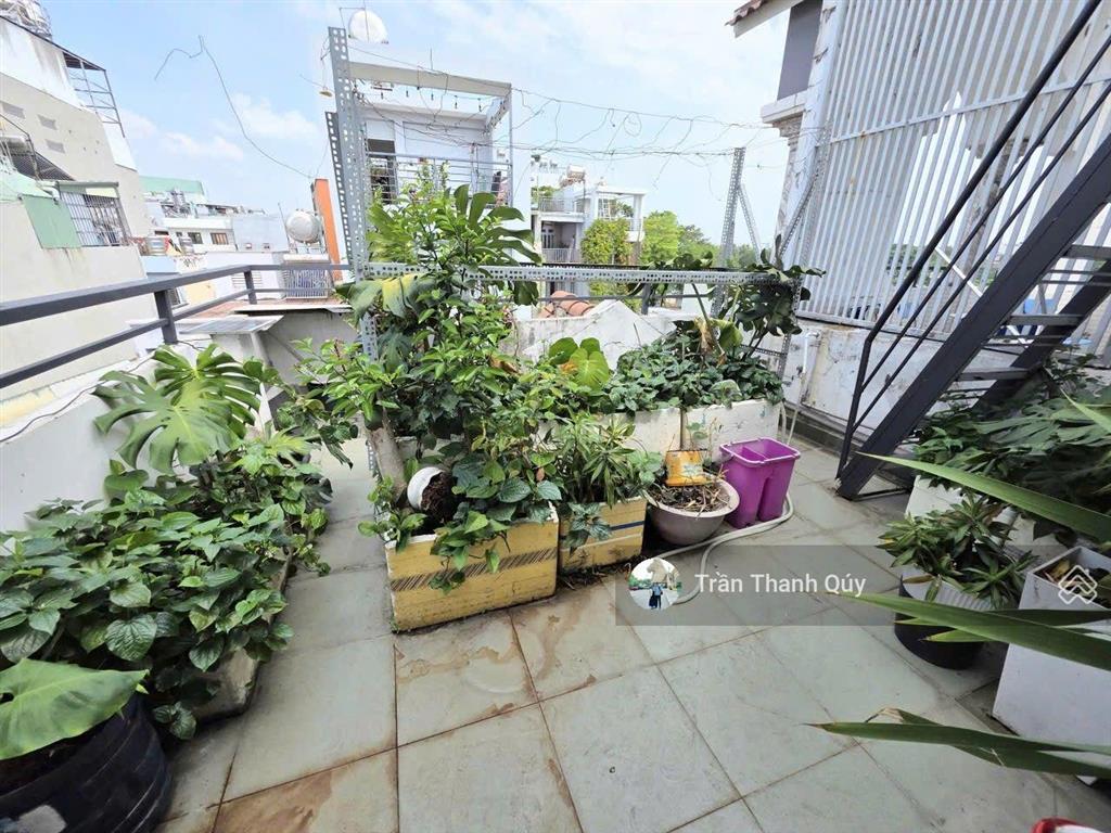 Nhà 3 tầng, trần bá giao, p5 gò vấp, oto đậu cửa, 50m2 4 phòng ngủ giá nhỉnh 6 tỷ