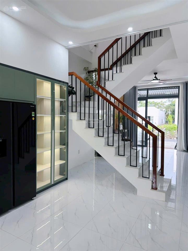 Bán nhà đường c9 kdc phú an hưng phú, dtsd 118,7m², sổ hồng hoàn công, giá 3,7 tỷ thương lượng