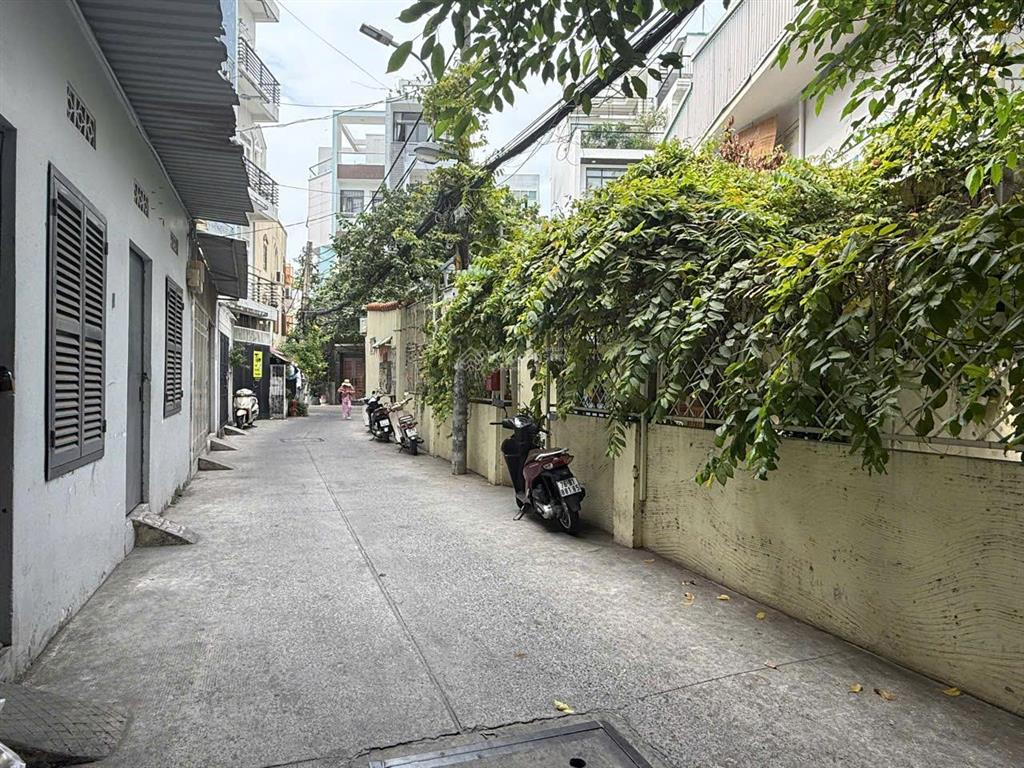 Bán nr tại tô hiến thành, 22,8 tỷ, 150m2, mặt tiền đẹp, nhiều tiện ích