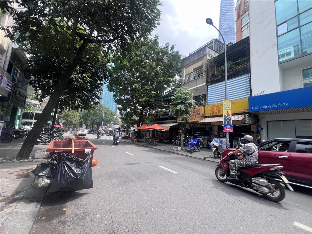 Cho thuê nhà mặt tiền huỳnh thúc kháng quận 1, 316,53 triệu, 778m2, view đẹp, chính chủ