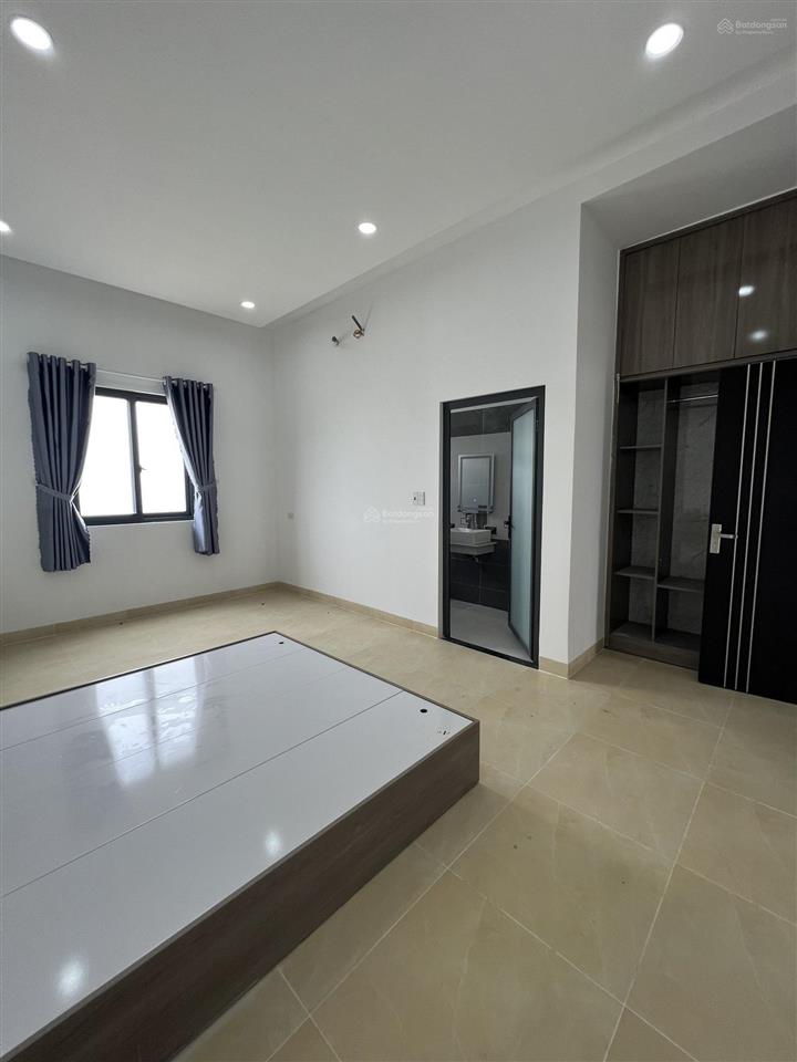 Cho thuê gấp nr 4pn, 4wc, 60m2 tại hào nam, cát linh, đống đa, hà nội, 20 triệu vnd.  0356 380 ***