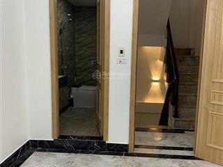 Cho thuê nhà 3pn, 3wc, 40m2 tại văn miếu, đống đa, hà nội, giá siêu hời 14 triệu