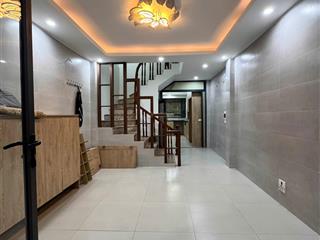 Cho thuê nr 60m² tại nguyên hồng, đống đa, chỉ 24 triệu vnd, hàng hot!.  0356 380 ***