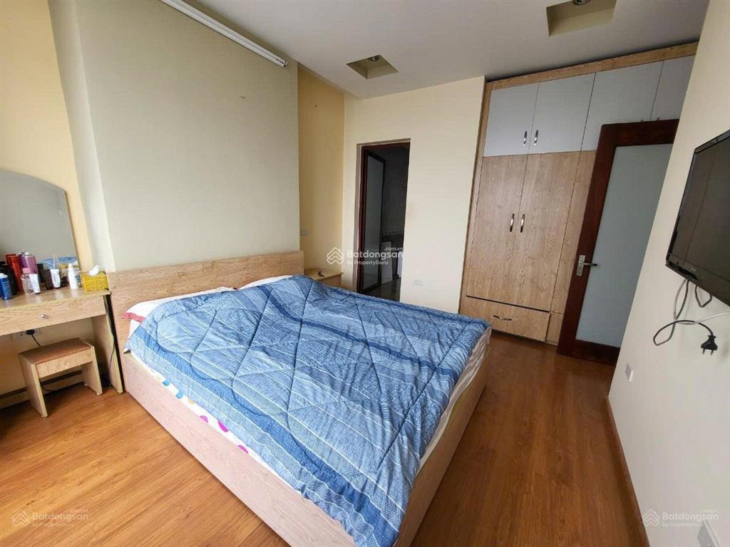 Cho thuê cc tại chung cư tđc hoàng cầu, 16 triệu, 80m2.  0982 987 ***