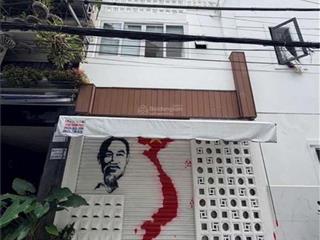 Nhà 2,5 tầng Đường Biệt Thự _ hẻm ô tô thông ] * Cách biển Trần Phú : 300m * Giá : 4,3 tỷ