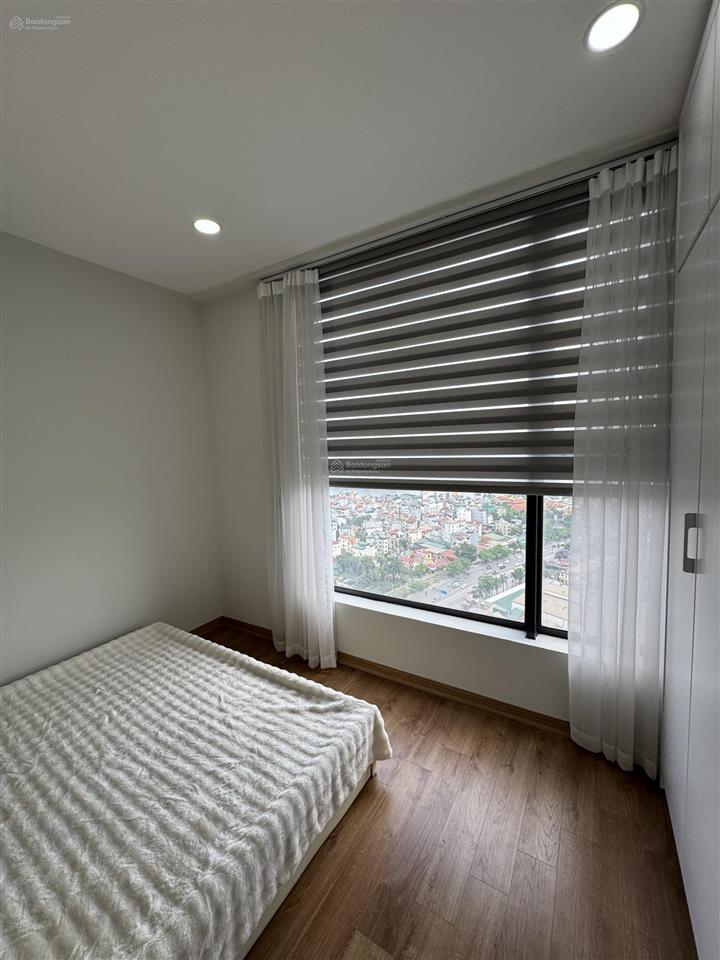 Hàng hiếm rose town 79 ngọc hồi 70m2 2pn,2wc full đồ đẹp giá 5.6 tỷ bao phí