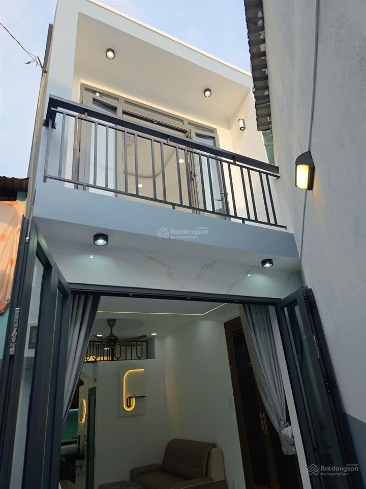 Nhà mới đẹp ở ngay lạc long quân , phường 8,tân bình chỉ 3.78 tỷ