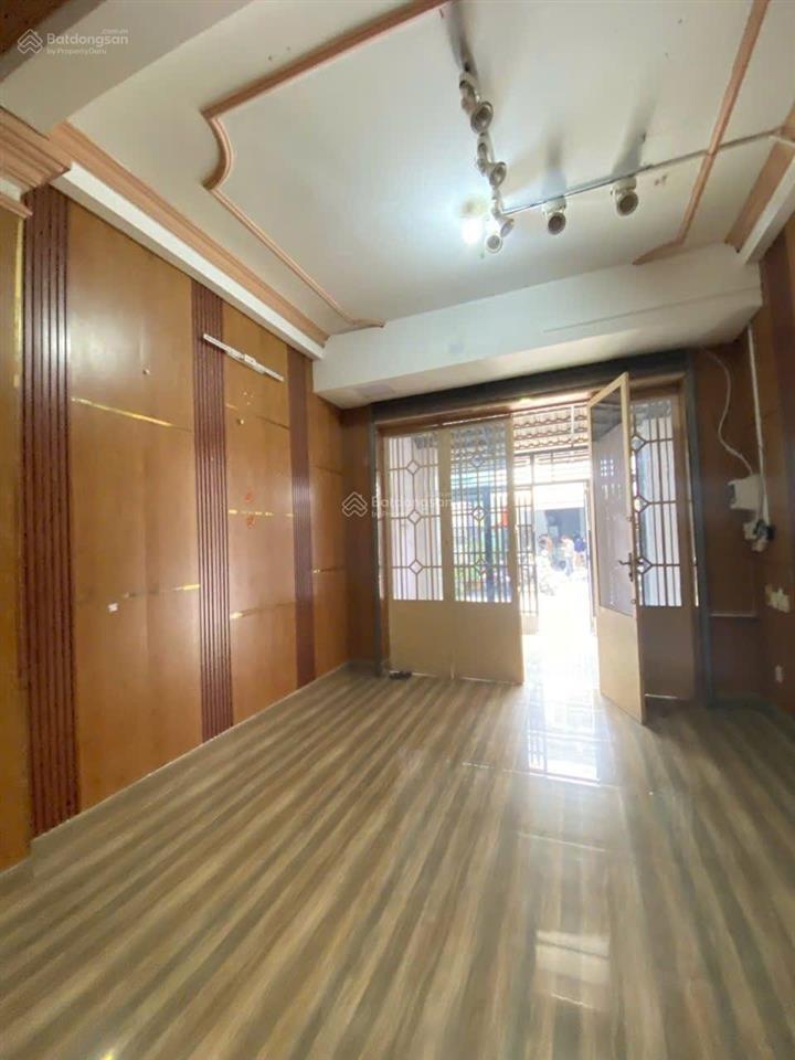 Nhà đẹp hxt hòa bình, tân phú chỉ 7.6 tỷ