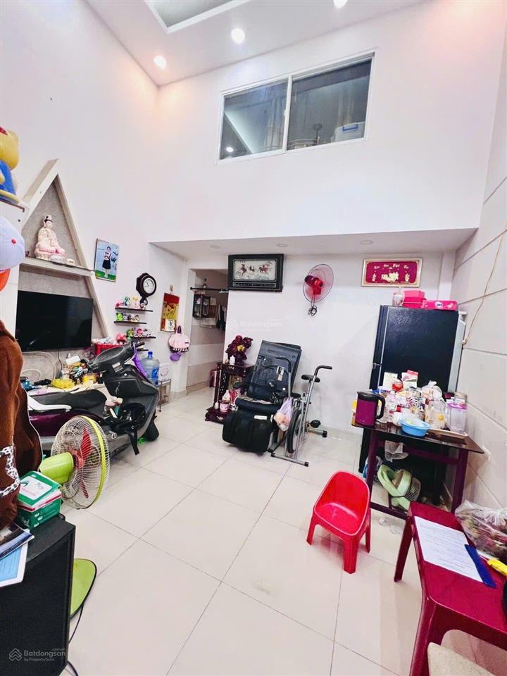 Bán gấp nhà 5m thông thạch lam phú thạnh, tân phú chỉ 5.6 tỷ