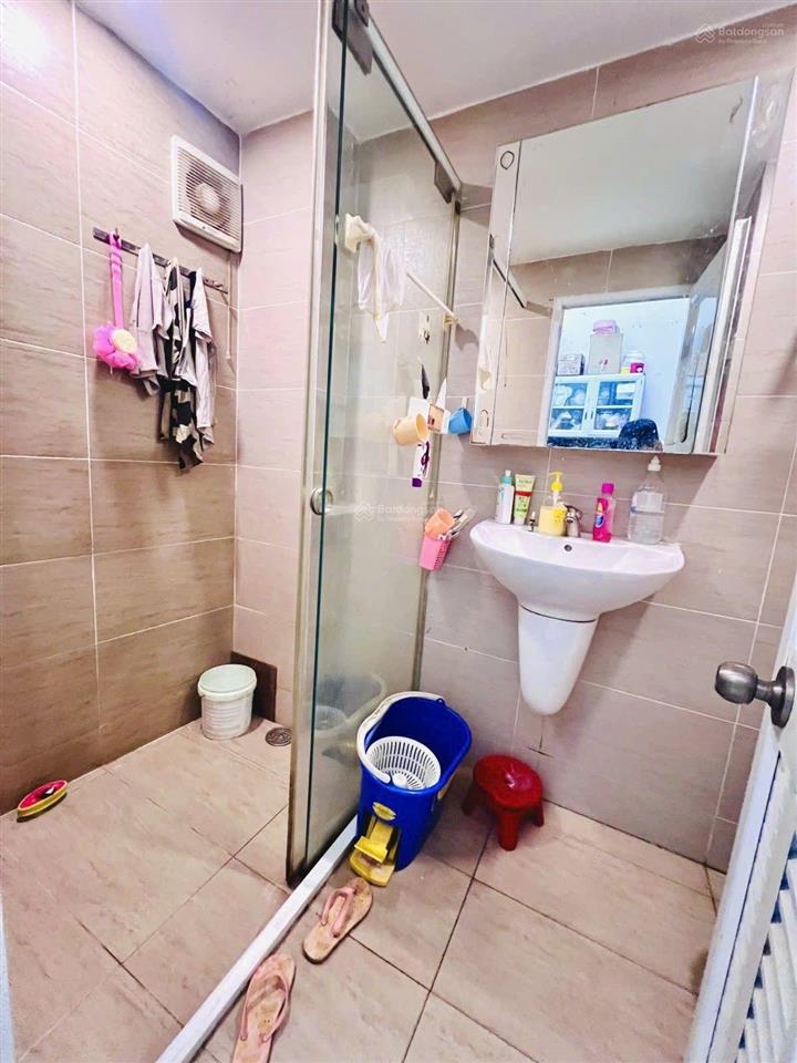 Bán gấp nhà 5m thông thạch lam phú thạnh, tân phú chỉ 5.6 tỷ