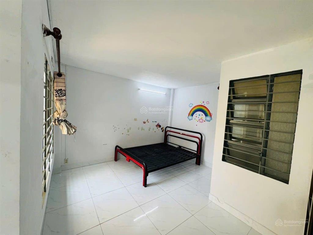 Bán nhà hẻm thông văn cao, phú thạnh, tân phú chỉ 4.5 tỷ