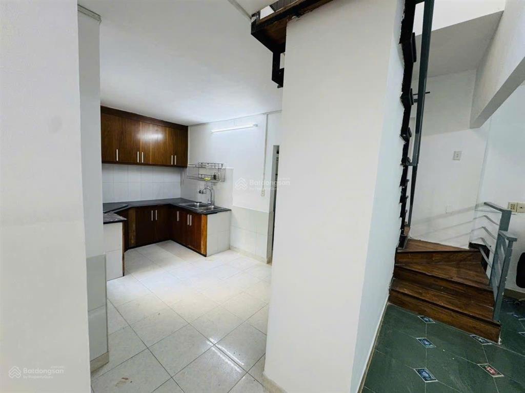 Bán nhà hẻm thông văn cao, phú thạnh, tân phú chỉ 4.5 tỷ