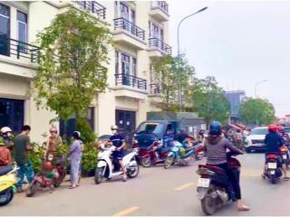 1 tỷ 6 chính chủ bán gấp đất ở đô thị sổ ođt, chợ, trung tâm thị trấn đường 24m, 10m, chợ hưng hóa