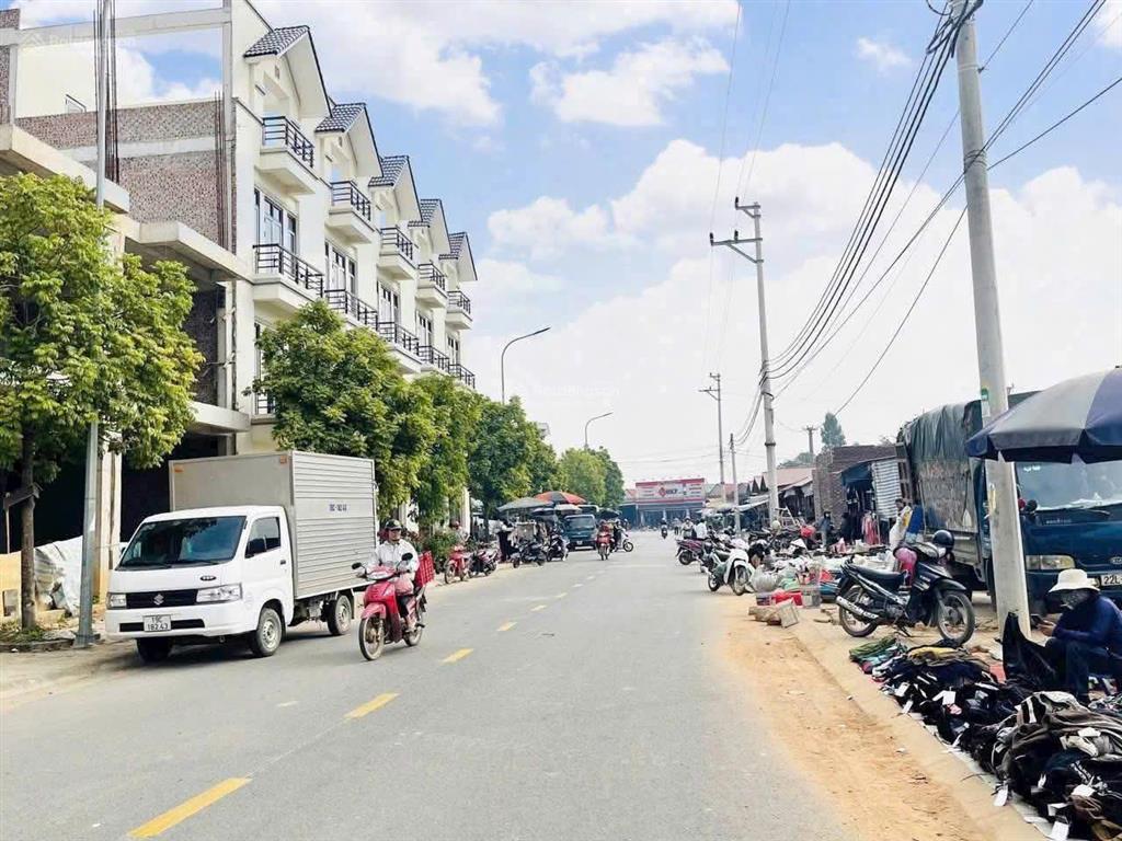 Đất nền dự án hưng hóa tam nông phú thọ, giá chỉ 1.6 tỷ, 85m2, đường vào rộng 24m, tiện xây dựng