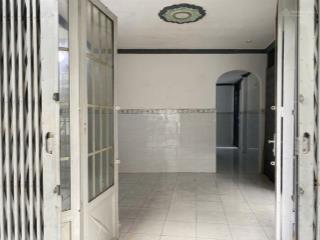 Bán nhà cấp 4 khu đệ nhất khách sạn tân bình. hẻm xe 3 gác. diện tích 70m2. giá chủ bán 6,2 tỷ